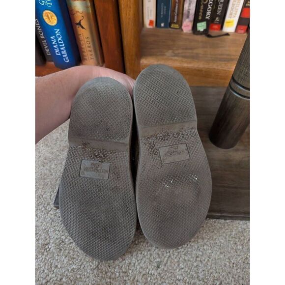 Boys' Veldskoen Kids Robbie the Rhino Chukka Boot Shoes - Grey Sole, Size 13 - Picture 3 of 5